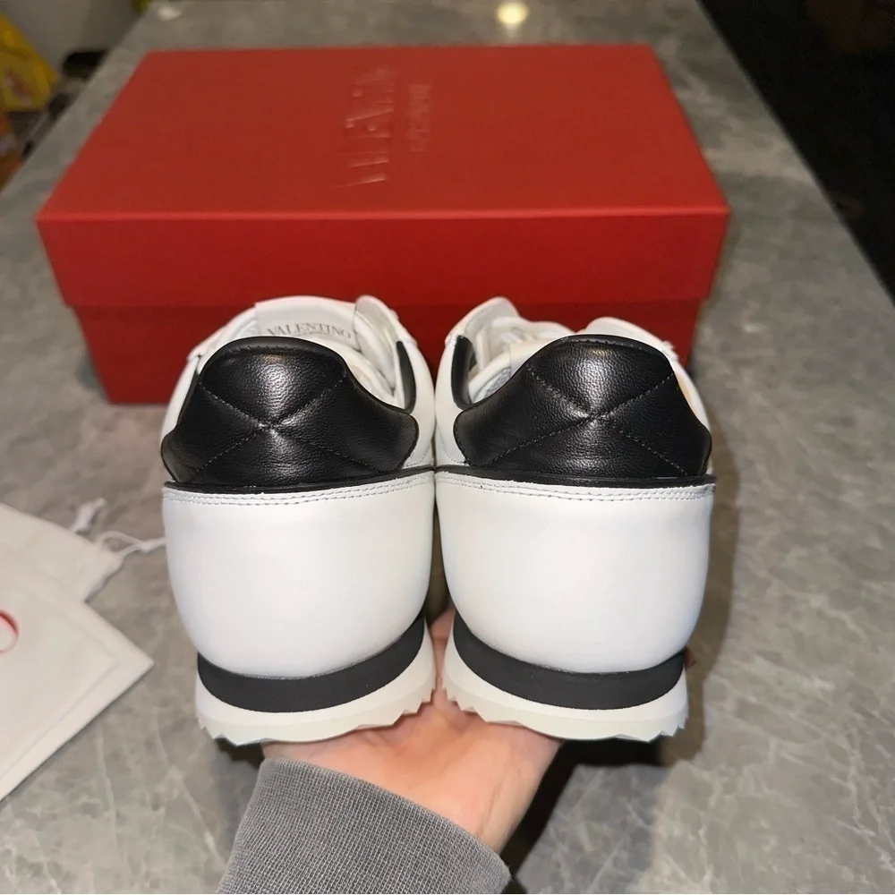 New Size 44.5 Valentino Garavani Retrorunner Sneakers White Black